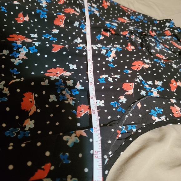 Black floral sheer torrid tank - Picture 5 of 5